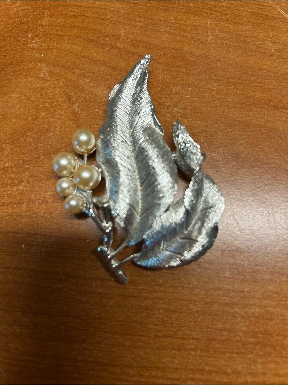 Sarah Coventry Silver Leaf Brooch with Champagne Faux Pearls